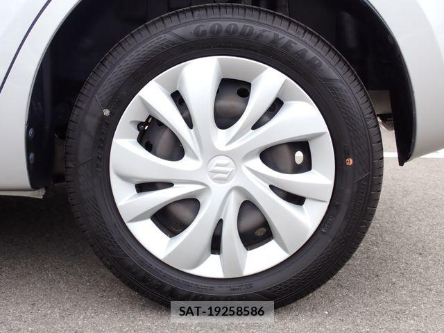 Suzuki SWIFT 2019-12 8872198-19