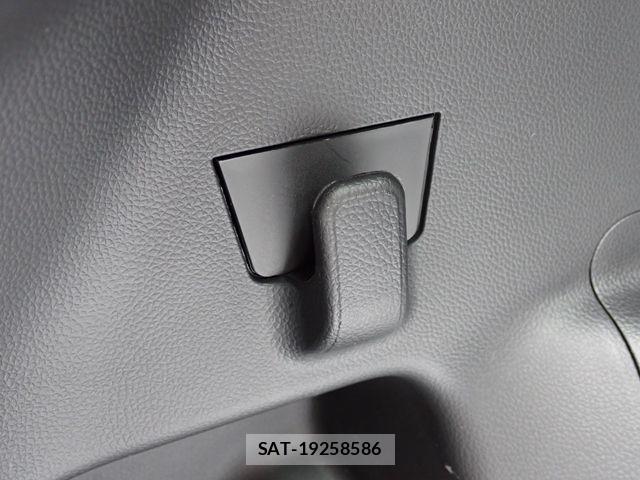 Suzuki SWIFT 2019-12 8872198-20