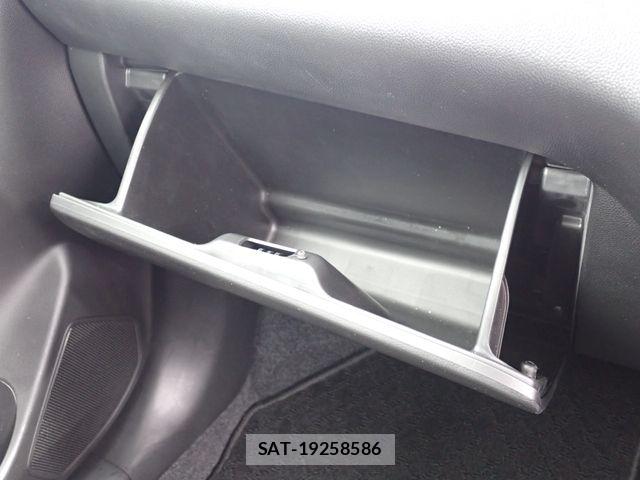 Suzuki SWIFT 2019-12 8872198-7