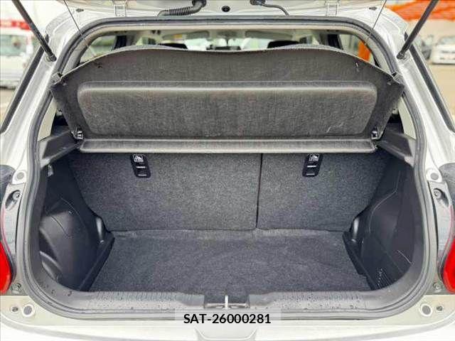 Suzuki SWIFT 2019-12 8882446-19