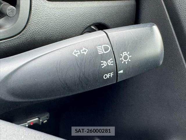 Suzuki SWIFT 2019-12 8882446-23