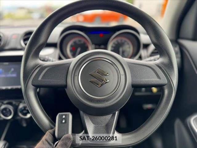 Suzuki SWIFT 2019-12 8882446-4