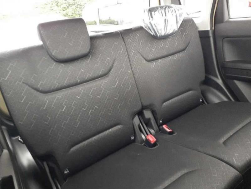 Suzuki WAGON R 2024-04 983552-9