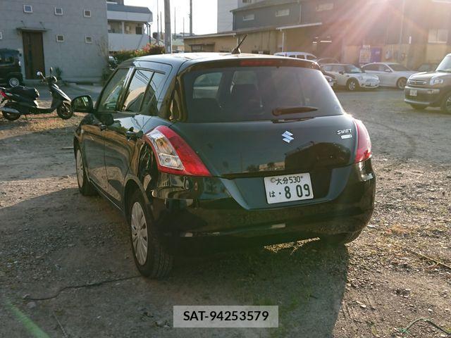 Suzuki SWIFT 2013-10 530685-9