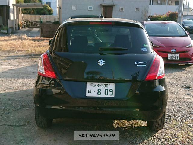 Suzuki SWIFT 2013-10 530685-10