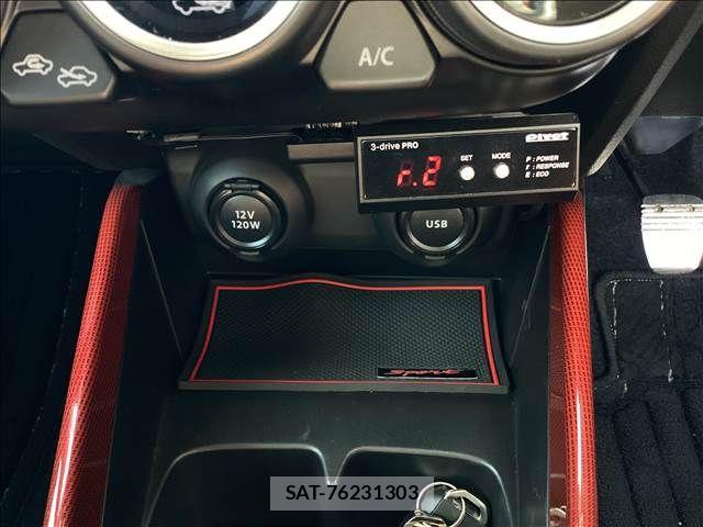 Suzuki SWIFT 2019-09 532289-10