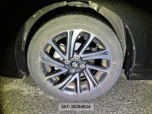 Suzuki SWIFT 2022-03 770993-9