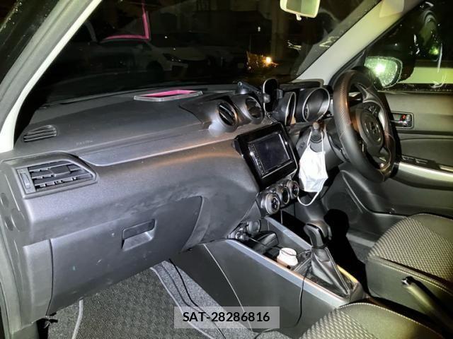 Suzuki SWIFT 2022-03 770993-10