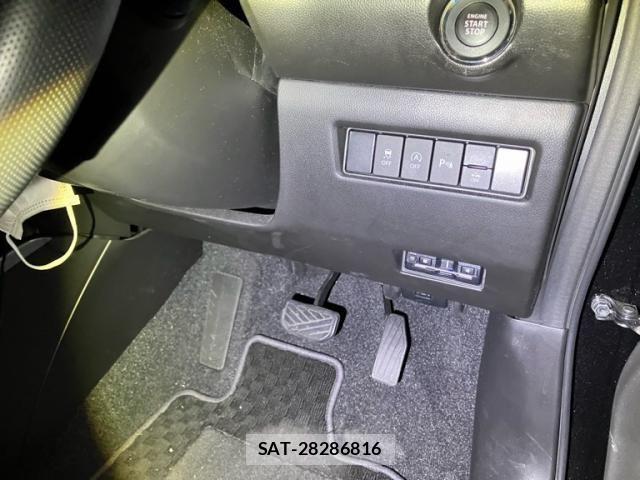 Suzuki SWIFT 2022-03 770993-15