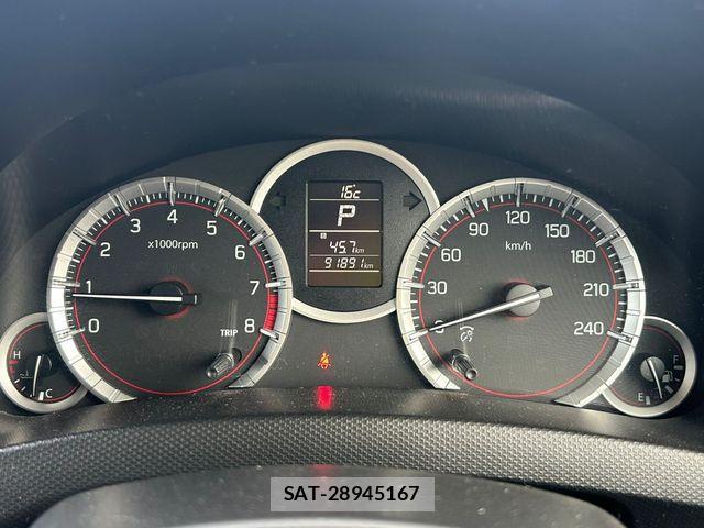 Suzuki SWIFT 2015-07 1067431-23