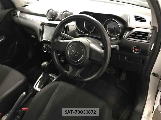Suzuki SWIFT 2018-08 1076913-5