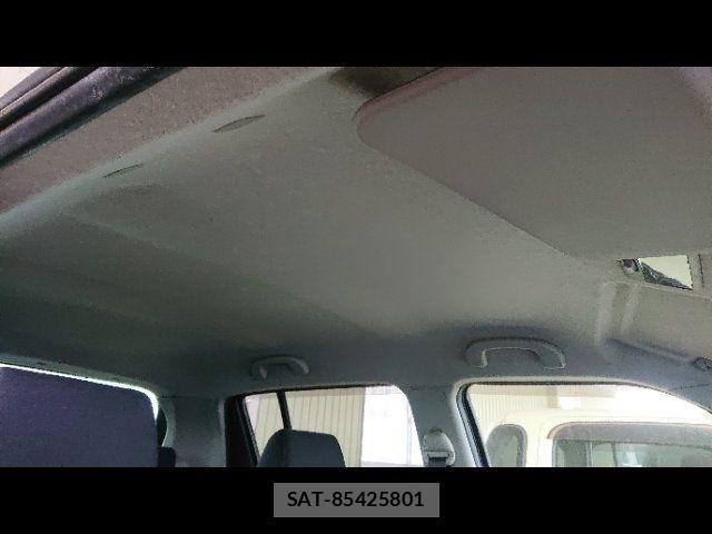 Suzuki SWIFT 2010-05 1142670-11