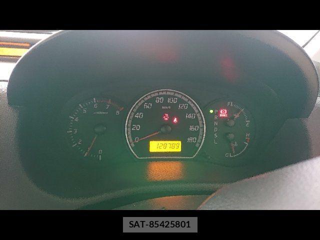 Suzuki SWIFT 2010-05 1142670-12