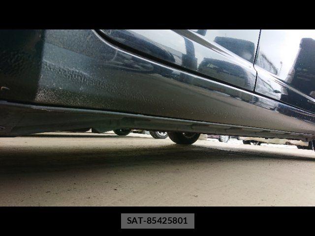 Suzuki SWIFT 2010-05 1142670-20