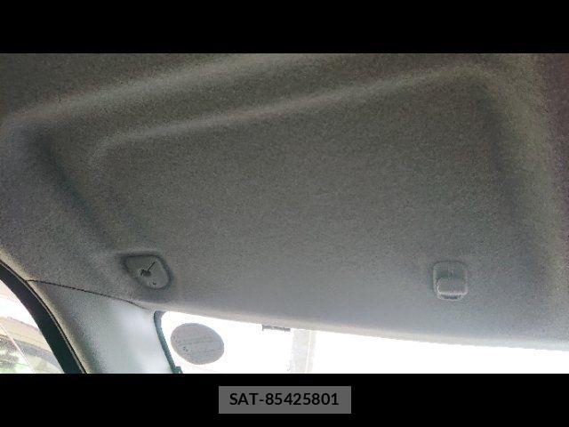 Suzuki SWIFT 2010-05 1142670-22
