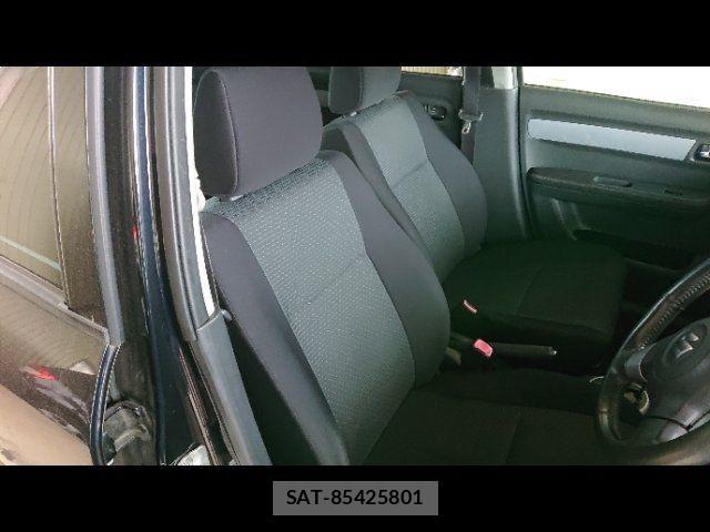 Suzuki SWIFT 2010-05 1142670-8