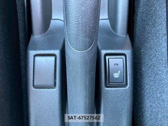 Suzuki SWIFT 2018-01 1198887-16