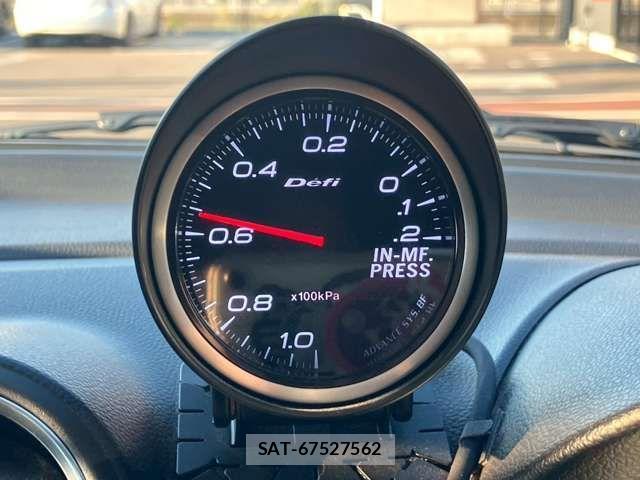Suzuki SWIFT 2018-01 1198887-18