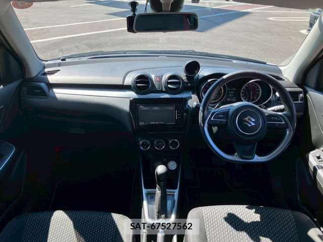 Suzuki SWIFT 2018-01 1198887-1