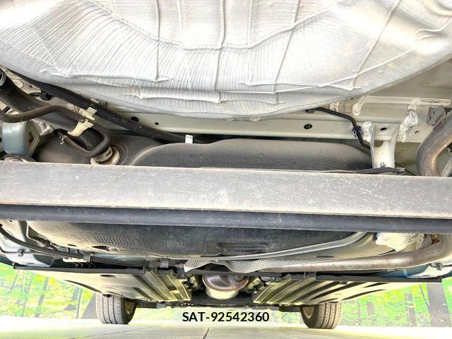 Suzuki SWIFT 2017-08 1298529-18