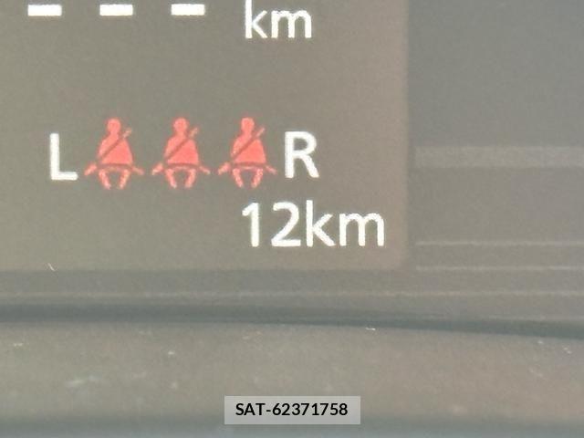 Suzuki SWIFT 2024-10 1355910-17