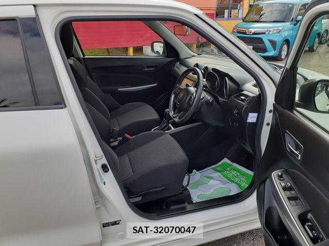 Suzuki SWIFT 2017-03 1355895-1