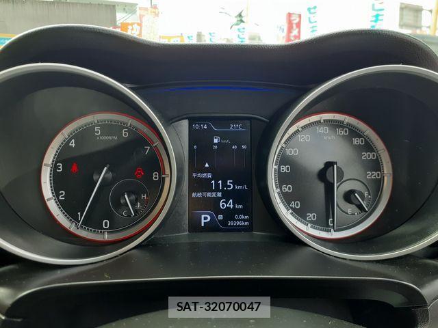 Suzuki SWIFT 2017-03 1355895-29