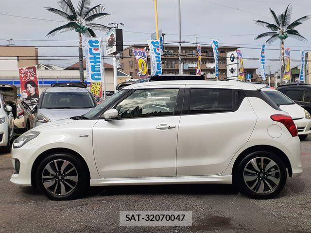 Suzuki SWIFT 2017-03 1355895-8