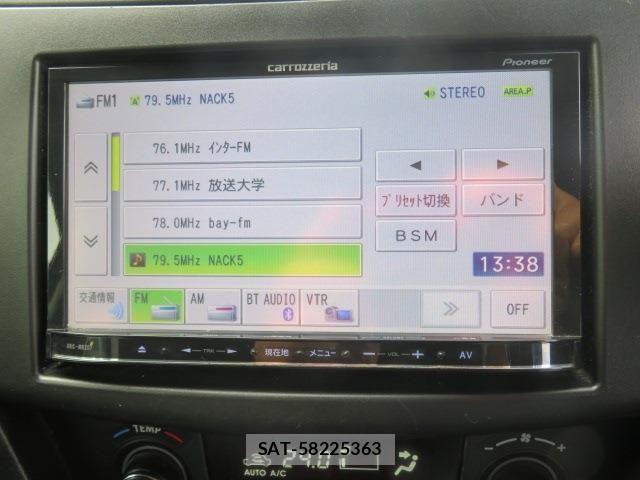 Suzuki SWIFT 2013-06 1415104-11