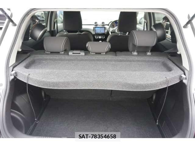 Suzuki SWIFT 2017-04 1417427-11