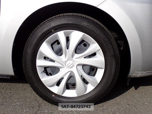 Suzuki SWIFT 2022-11 2488207-27