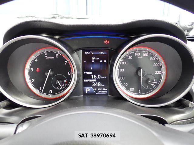 Suzuki SWIFT 2022-11 2488205-15