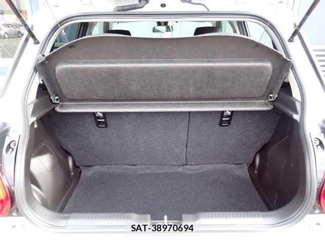 Suzuki SWIFT 2022-11 2488205-20