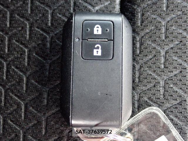 Suzuki SWIFT 2022-10 2488203-22