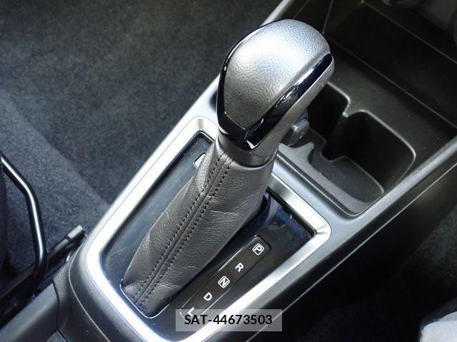 Suzuki SWIFT 2019-04 2488216-11