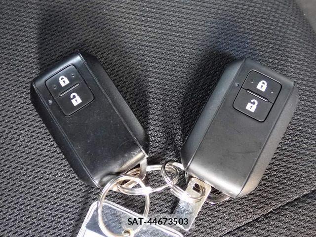 Suzuki SWIFT 2019-04 2488216-21