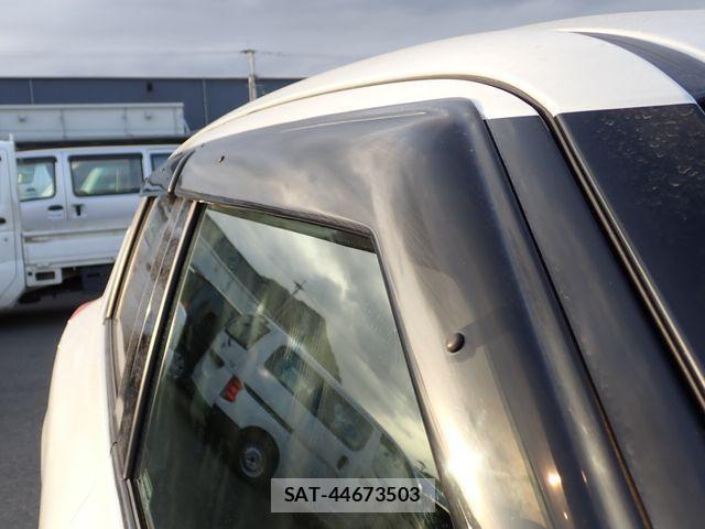 Suzuki SWIFT 2019-04 2488216-24