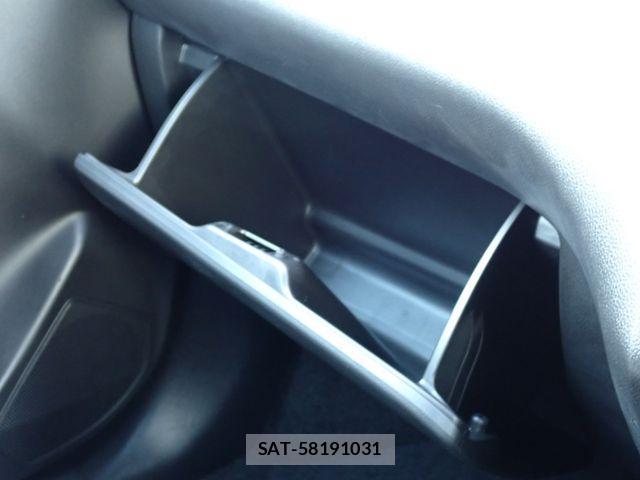 Suzuki SWIFT 2022-11 2488209-17