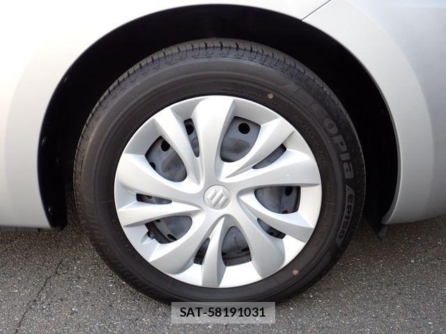 Suzuki SWIFT 2022-11 2488209-27