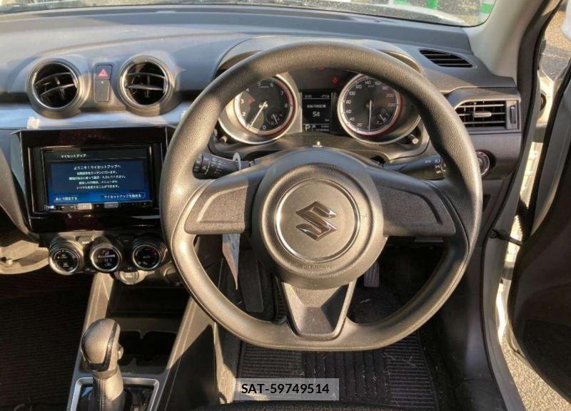 Suzuki SWIFT 2020-01 3293484-6