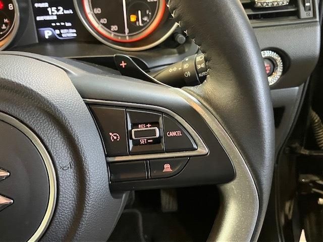 Suzuki SWIFT 2017-01 3685053-18