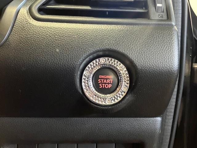 Suzuki SWIFT 2017-01 3685053-22