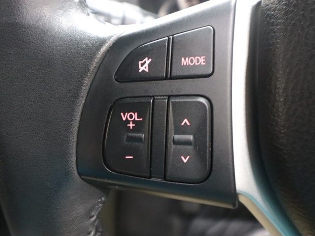 Suzuki SWIFT 2011-11 3685133-17