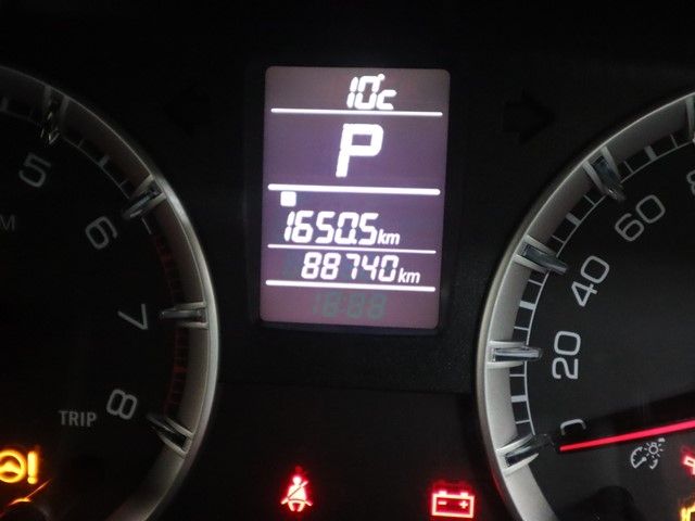 Suzuki SWIFT 2011-11 3685133-28