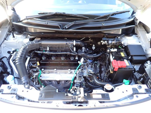 Suzuki SWIFT 2022-12 3685052-24