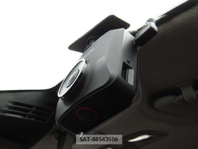 Suzuki SWIFT 2025-03 3936057-12