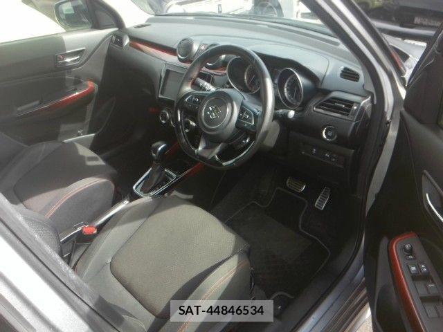 Suzuki SWIFT 2023-09 4050010-1