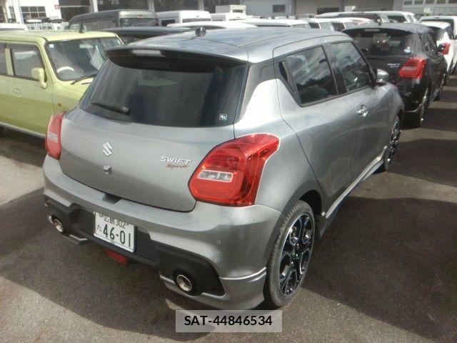 Suzuki SWIFT 2023-09 4050010-2