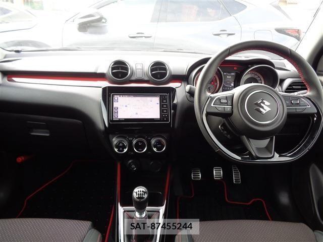 Suzuki SWIFT 2022-09 4049995-11