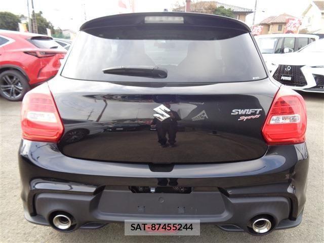 Suzuki SWIFT 2022-09 4049995-6